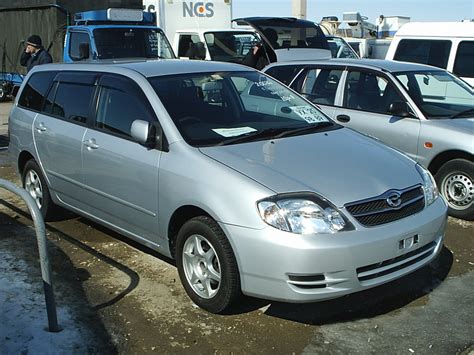 Toyota Corolla Fielder IX station wagon