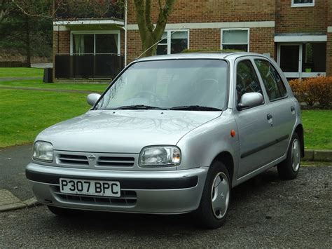 Nissan Micra vecchia generazione