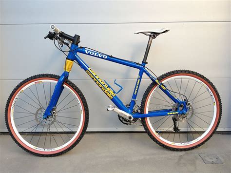 Cannondale F700 Volvo team blue
