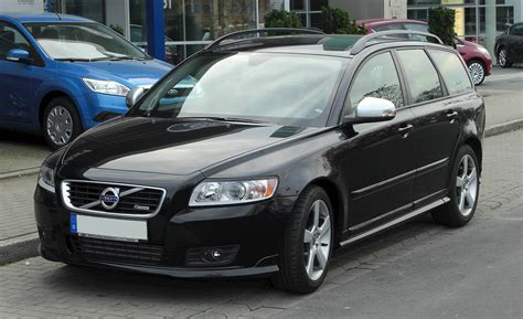Design esterno Volvo V50 2006