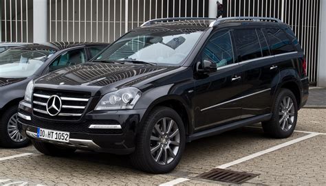 Mercedes-Benz GL 2012 in strada