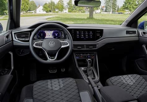 Interni Volkswagen Polo