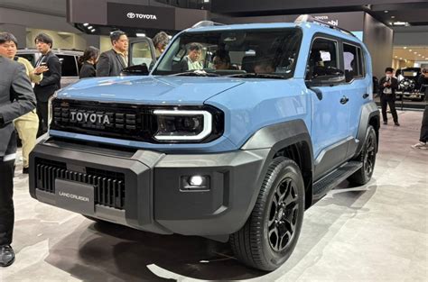 Toyota Land Cruiser FJ dettaglio ruota di scorta