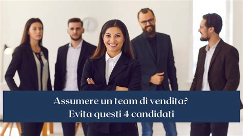 team di vendita sorridente e professionale