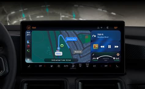 Schermata di Apple CarPlay su un display automobilistico