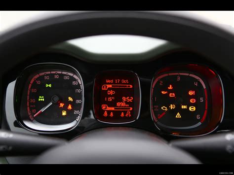 Cruscotto Fiat Panda con spie accese