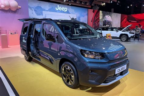 Configurazioni sedili flessibili Fiat Qubo L