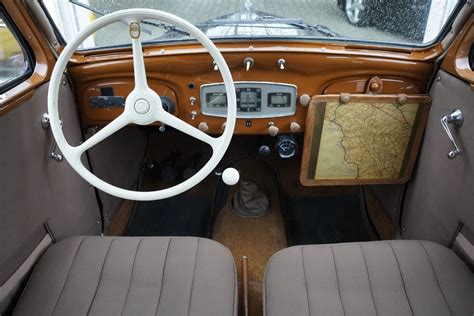 Interni della Fiat 1100 Musone restaurata