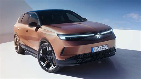 Opel Grandland 2024 in carica