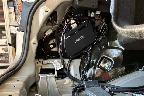 Schema di un sistema audio per auto base