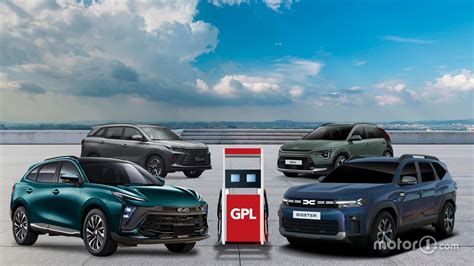 Infografica: Confronto tra auto nuove e usate