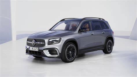 Mercedes-AMG GLB 35 design e dettagli sportivi