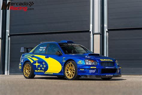 Valentino Rossi con la sua Subaru Impreza WRC numero 46 in Nuova Zelanda