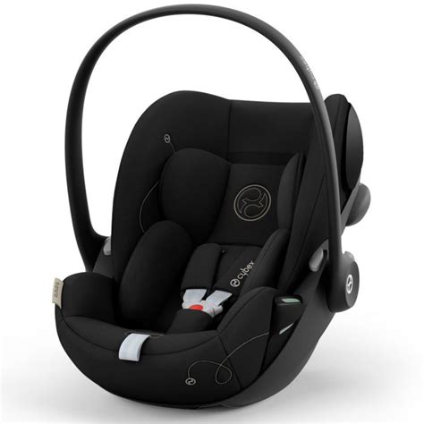 CYBEX Cloud G i-Size in auto