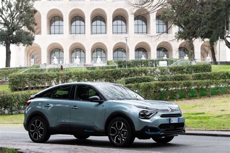 Veicoli Citroën elettrici e ibridi