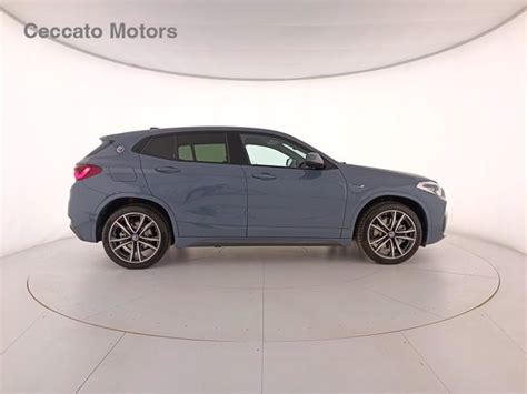 Vetrina di auto BMW usate in vendita