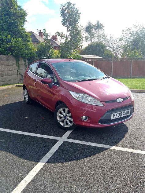 Ford Fiesta 2009 vista anteriore