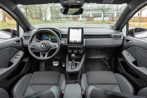 Interno cabina Renault Clio