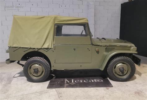 Fiat Campagnola AR59 in esposizione durante un raduno storico