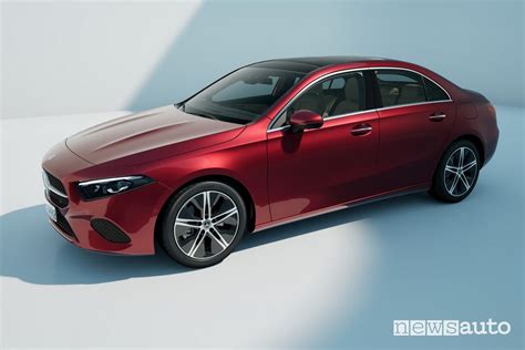 Profilo della Mercedes Classe A Sedan