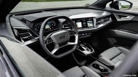 Audi Q4 e-tron interni