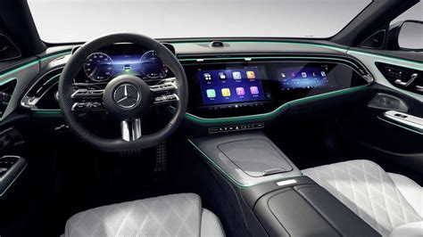 Interni dell'abitacolo di una Mercedes Classe A