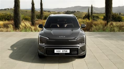 Rendering della Kia EV5