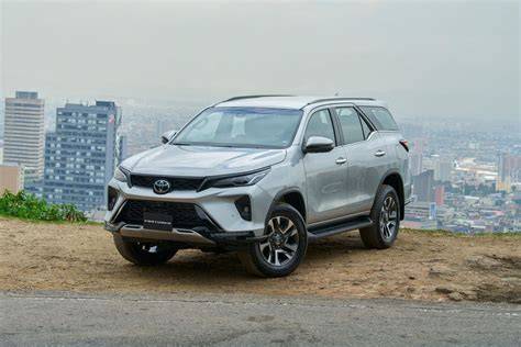 Dettaglio posteriore di una Toyota Fortuner