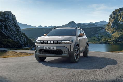 Linea temporale delle generazioni Dacia Duster