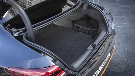 Bagagliaio Mercedes CLA