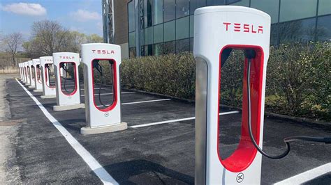 Stazione di ricarica Tesla Supercharger