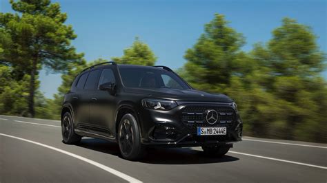 Mercedes-Benz GLB esterno