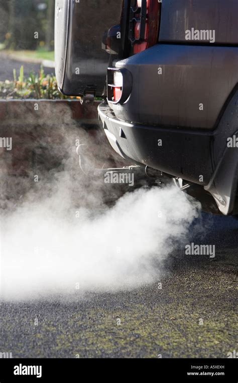 Immagine di fumo di scarico da un veicolo diesel