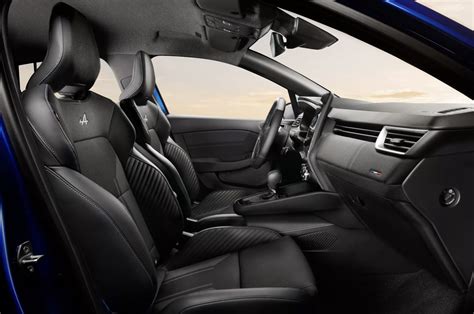 Renault Clio esprit Alpine interni