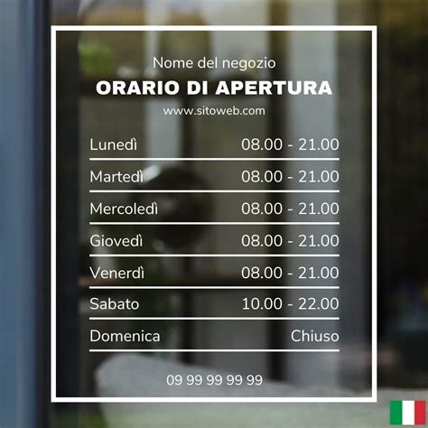 Cartello con orari di apertura officina