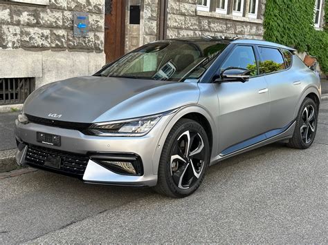 Kia EV6 su strada