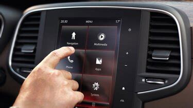 Interfaccia utente di un sistema multimediale Renault R-Link 2