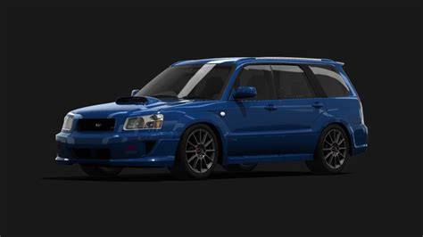 Subaru Forester STI con assetto ribassato e dettagli sportivi