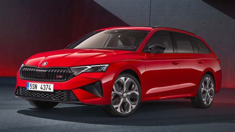 Skoda Octavia Wagon 2024 frontale