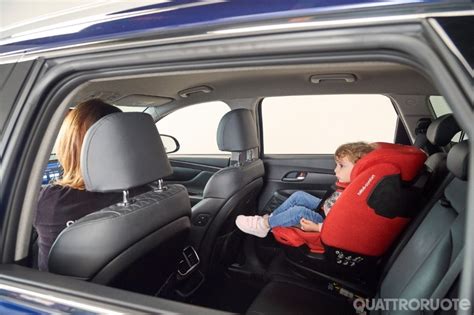 Posizionamento corretto del seggiolino per bambini nel Nissan Qashqai