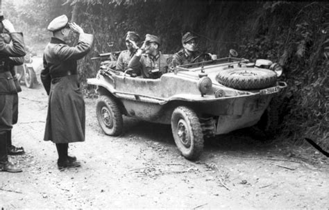 Volkswagen Kübelwagen durante la Seconda Guerra Mondiale