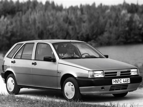 Fiat Tipo prima serie, vista laterale