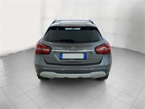 Dettaglio Mercedes-Benz GLA