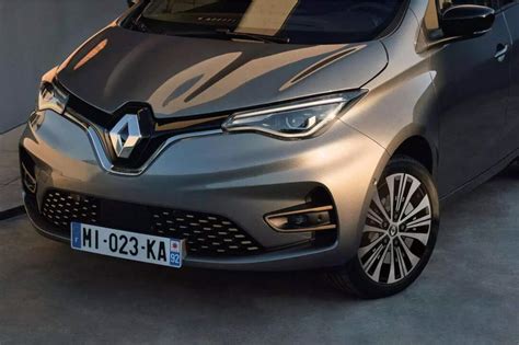 Firma luminosa C-shape Renault Zoe