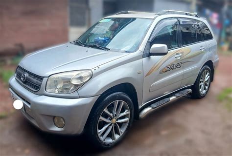Toyota RAV4 XA20