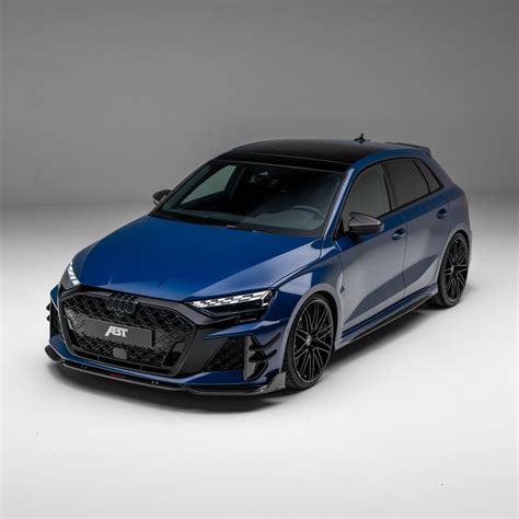 Audi RS3-R ABT in primo piano