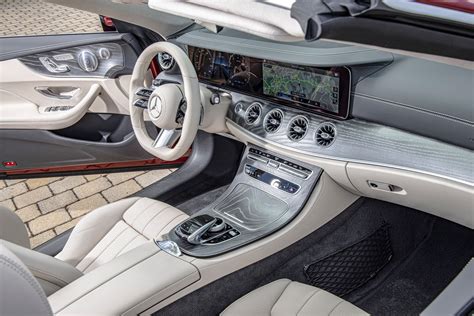 Interni Mercedes Classe E Cabrio