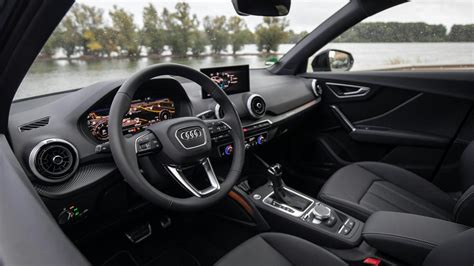 Interni Audi Q2