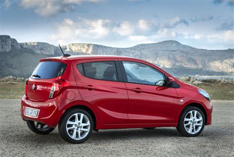 Opel Karl in diverse colorazioni