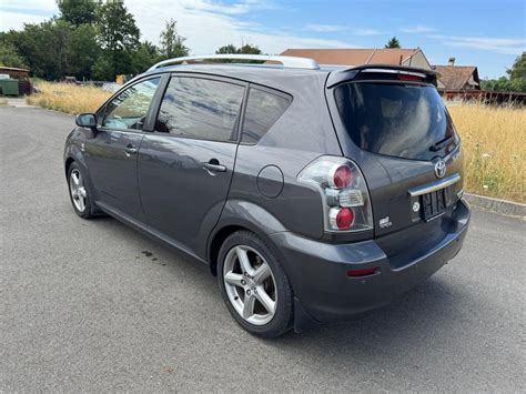 Toyota Corolla Verso prezzi medi usato